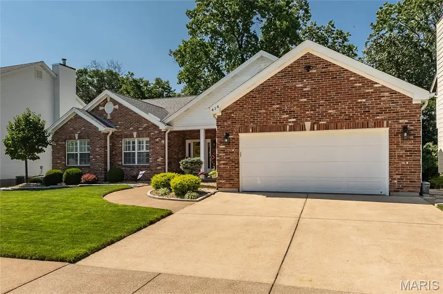 414 Arbor Glen Drive, Ballwin, MO 63021 - #2