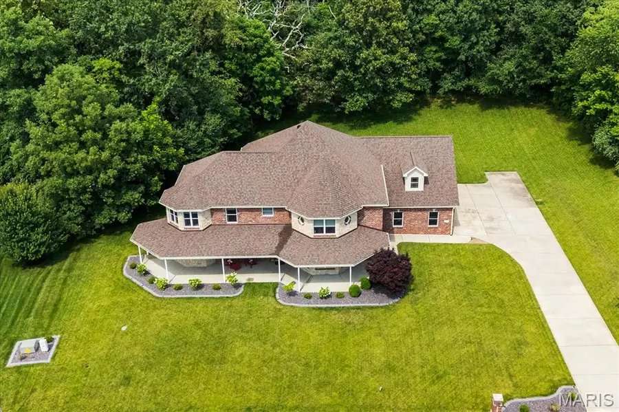 1150 Hearthstone Drive, Ofallon, IL 62269 - #2