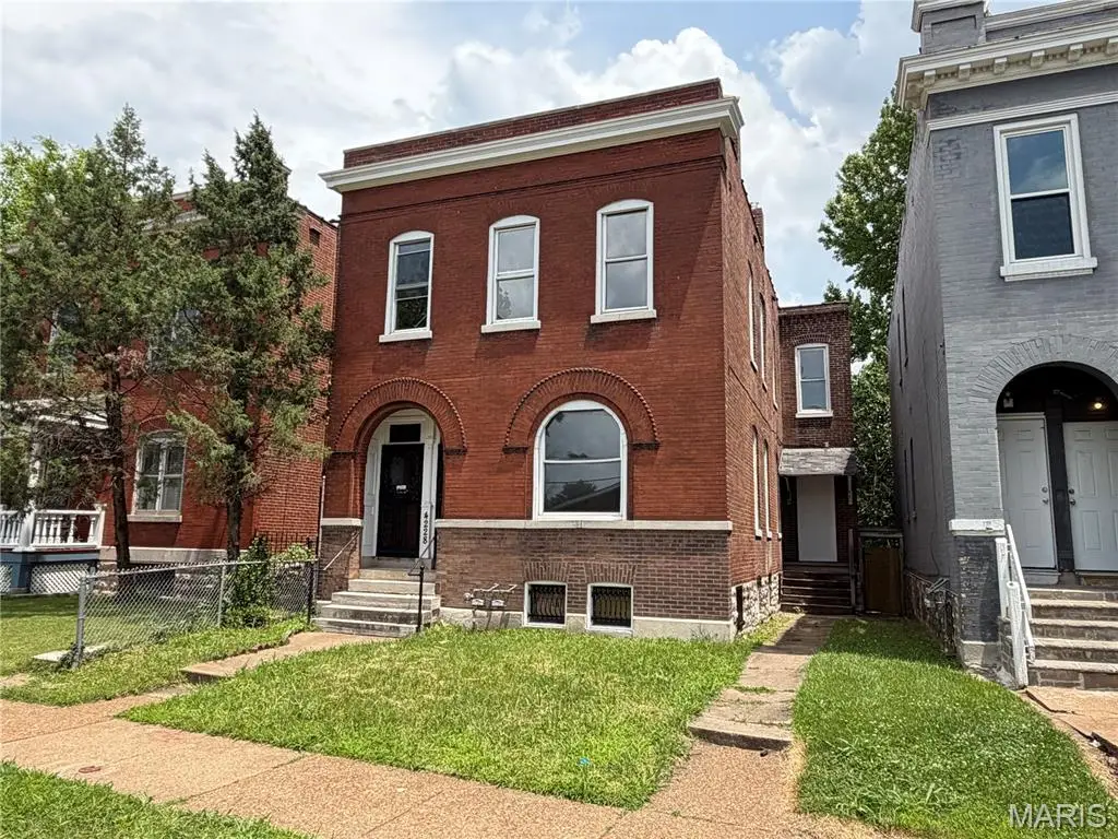 4228 Virginia Avenue, Saint Louis, MO 63111 - #1