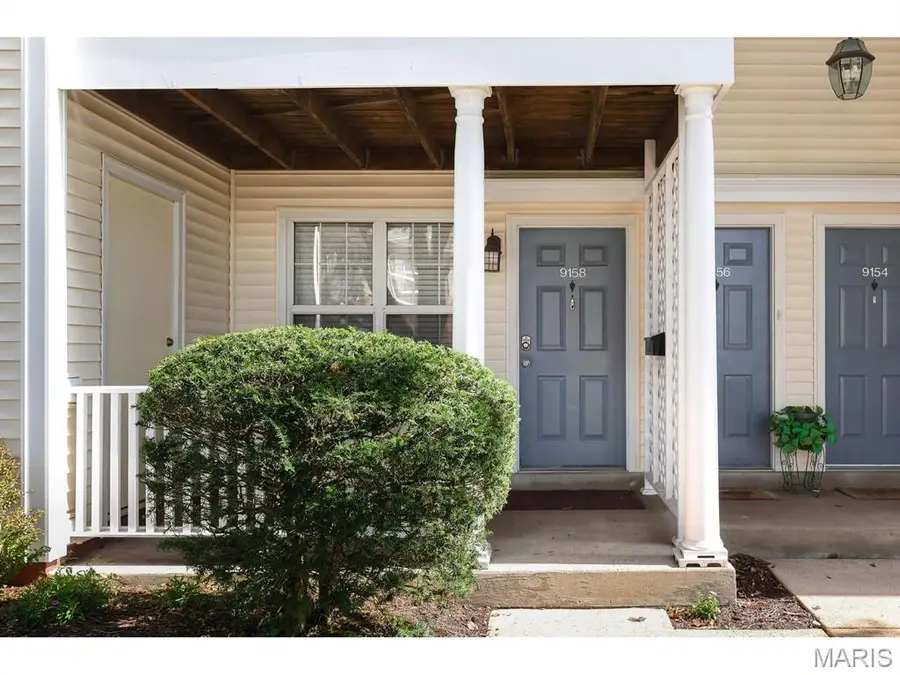 9158 Robin Court, Saint Louis, MO 63144 - #2