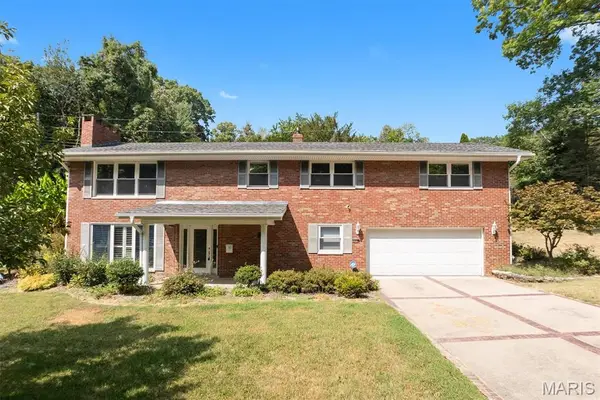 105 Autumn Lane, Belleville, IL 62223