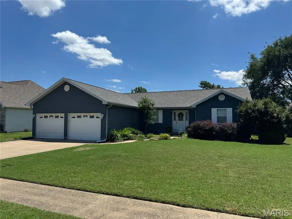 921 Bucklin Circle, Sikeston, MO 63801 - #1
