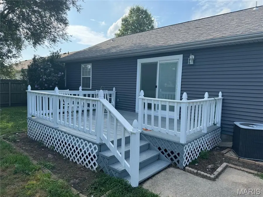 921 Bucklin Circle, Sikeston, MO 63801 - #3