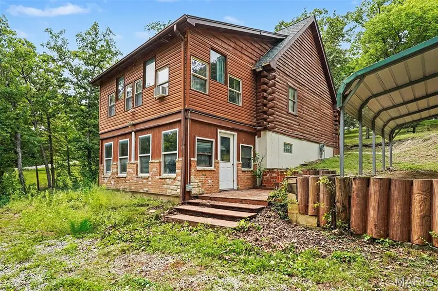 6412 Walnut Drive, Ste Genevieve, MO 63670 - #2