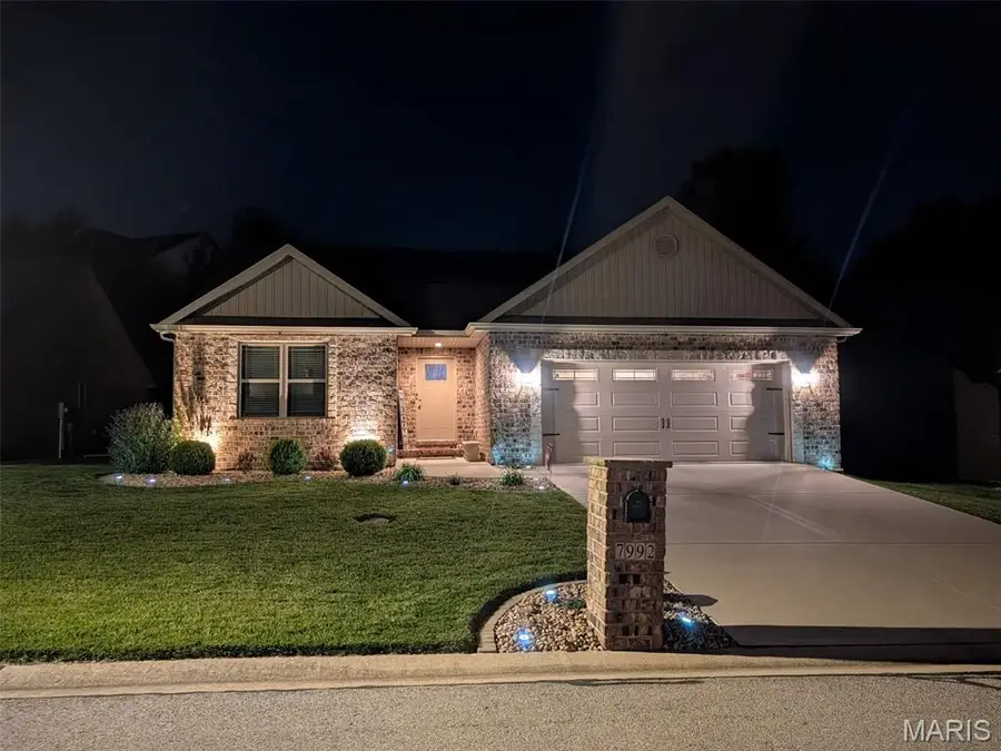 7992 Walker Meadows Drive, Caseyville, IL 62232 - #2