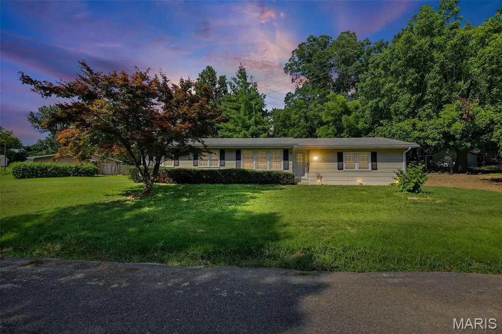 906 Hadley Street, Collinsville, IL 62234 - #1