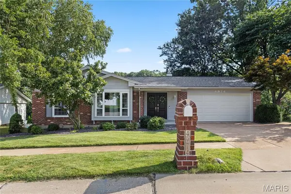 4974 Brookton Way, St Louis, MO 63128