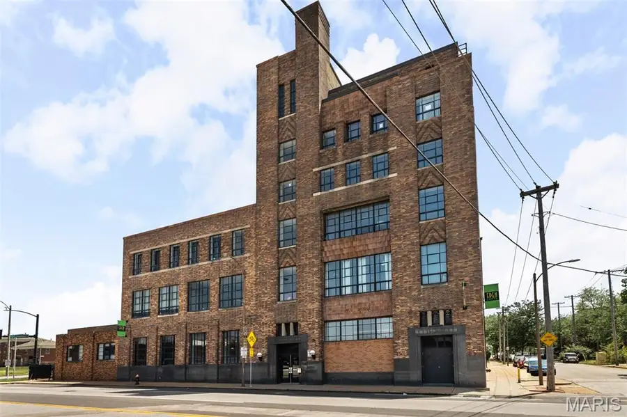 1720 Chouteau Avenue #311, Saint Louis, MO 63103 - #2