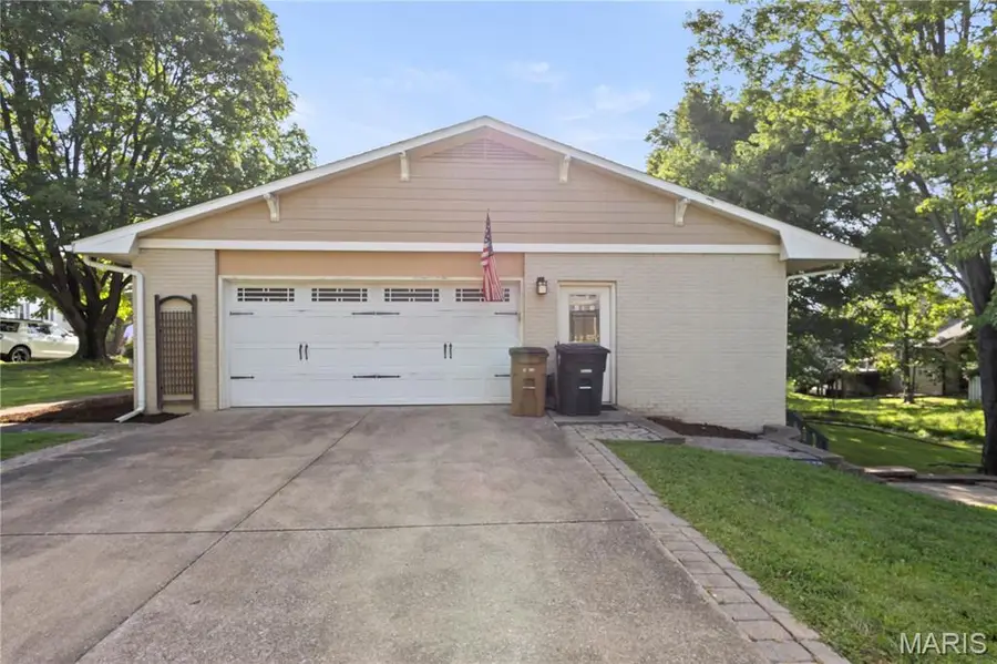 1542 Saratoga Street, Cape Girardeau, MO 63701 - #3