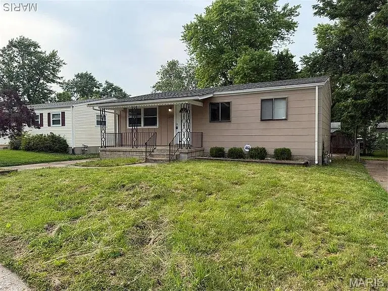 1123 Rhea Avenue, Spanish Lake, MO 63138 - #2