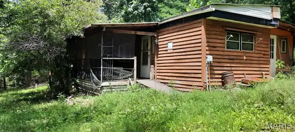 99 Arlie Barr Road, Viburnum, MO 65566