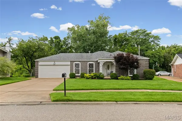 11756 Long Leaf Circle, St Louis, MO 63146