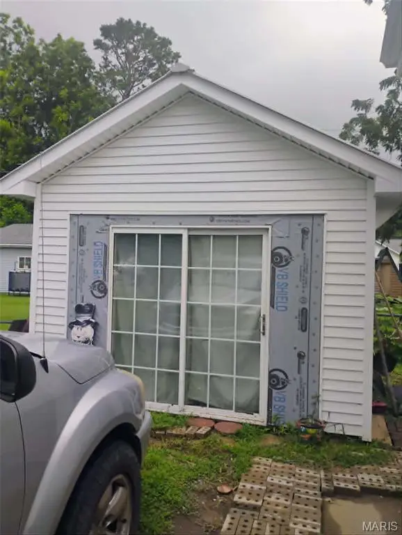 417 Elliott Avenue, Chaffee, MO 63740 - #2