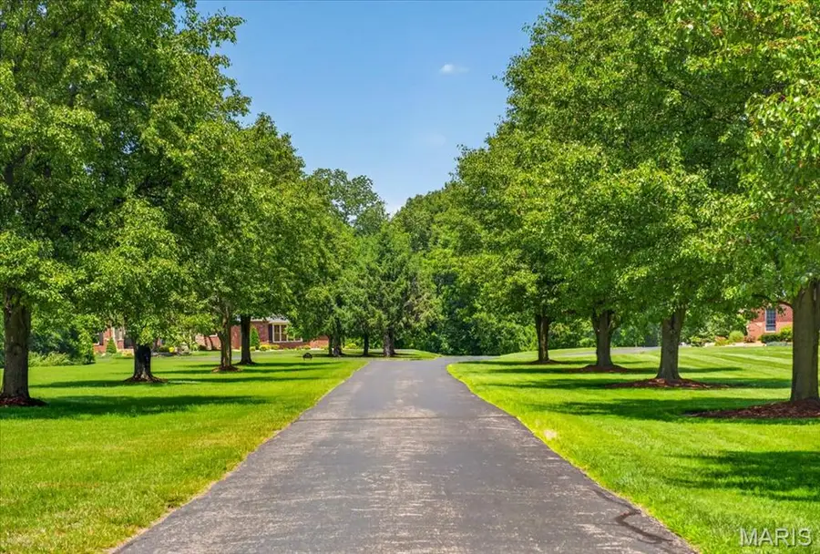 804 Saint Nicholas Drive, O Fallon, IL 62269 - #3