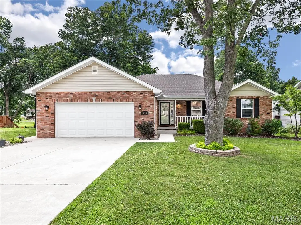 415 High Point Dr, Edwardsville, IL 62025 - #1