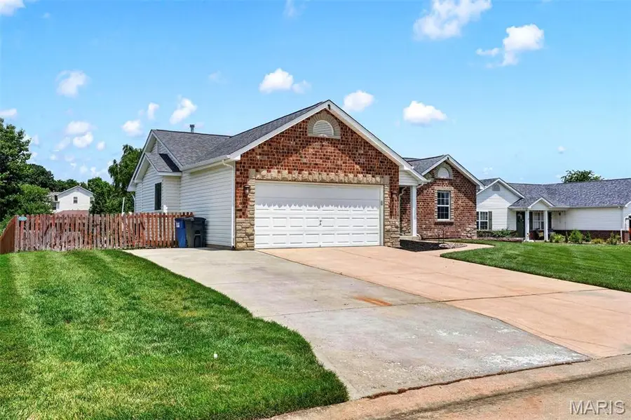 5 Glen Forest Court, Troy, MO 63379 - #2
