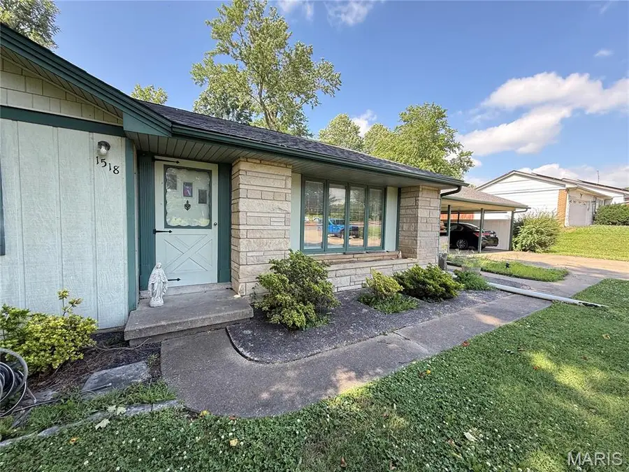 1518 W Jackson Boulevard, Jackson, MO 63755 - #3