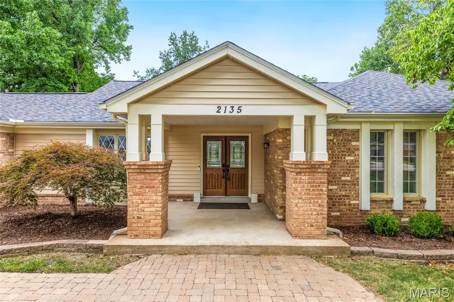 2135 Park Forest Drive, Chesterfield, MO 63017 - #2