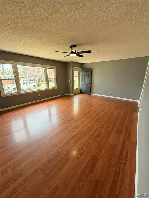 1014 S Woodland Drive, Dexter, MO 63841 - #3