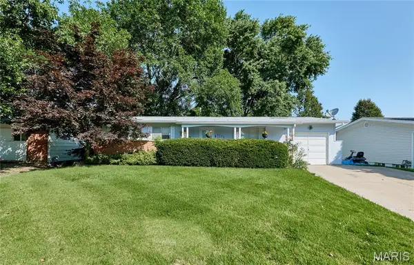 2755 Patterson Road, Florissant, MO 63031