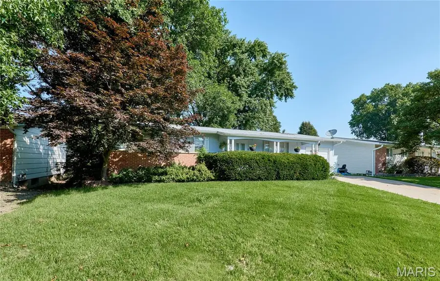 2755 Patterson Road, Florissant, MO 63031 - #2