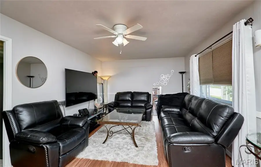 2755 Patterson Road, Florissant, MO 63031 - #3