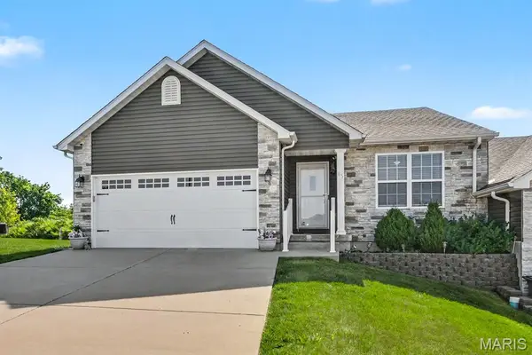 65 Jackson Circle, Festus, MO 63028