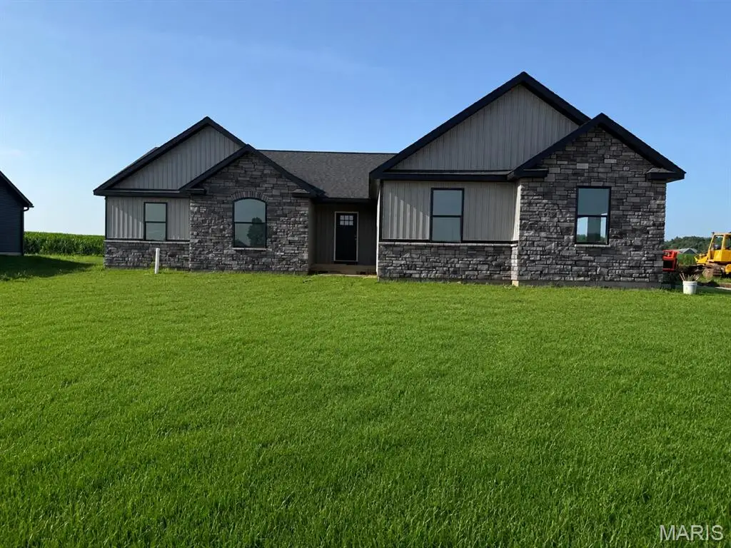 1006 Brianna Court, Jerseyville, IL 62052 - #1