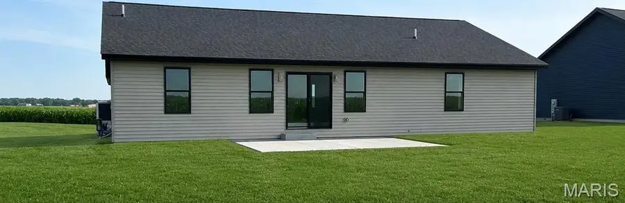 1006 Brianna Court, Jerseyville, IL 62052 - #3