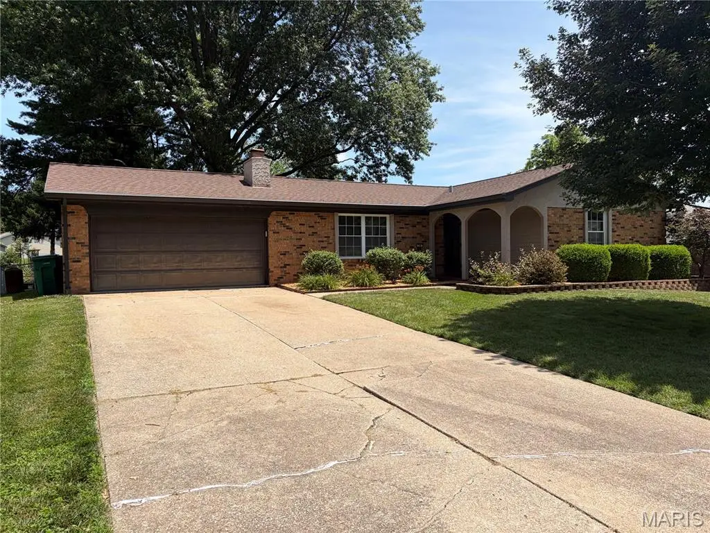 104 San Mateo Drive, Belleville, IL 62221 - #1