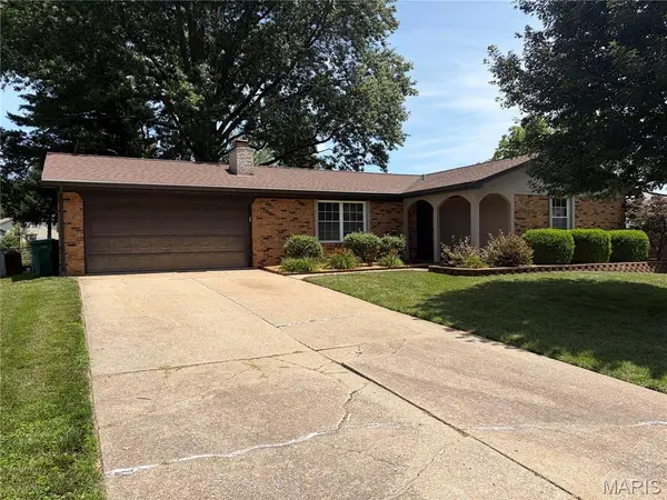 104 San Mateo Drive, Belleville, IL 62221