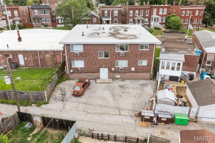 4615 Virginia Avenue, Saint Louis, MO 63111 - #3