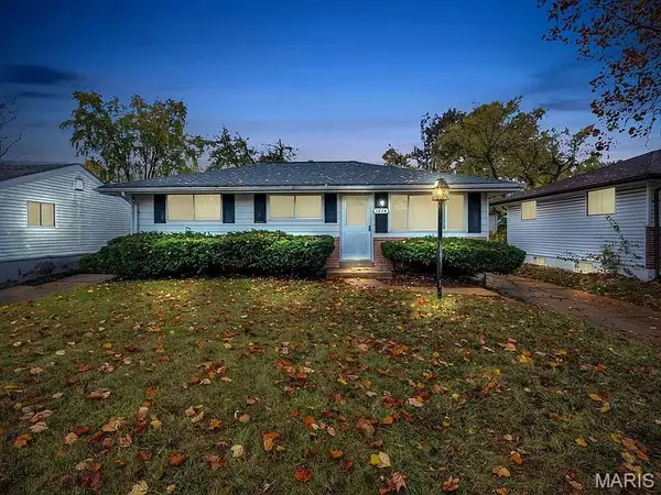 1224 Reale Avenue, St Louis, MO 63138