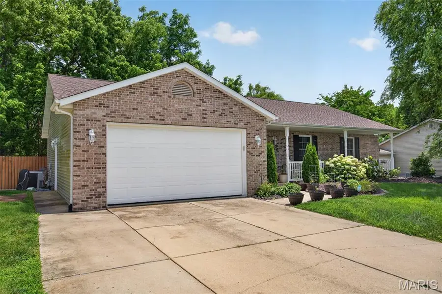 4826 Cedar Spring Drive, Highland, IL 62249 - #3