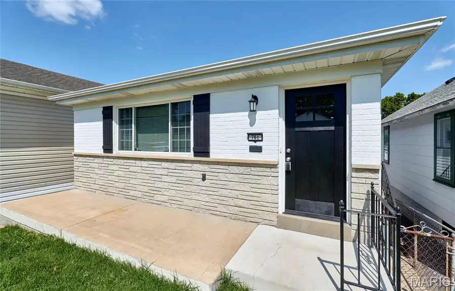 761 Ruprecht Avenue, Bella Villa, MO 63125 - #2