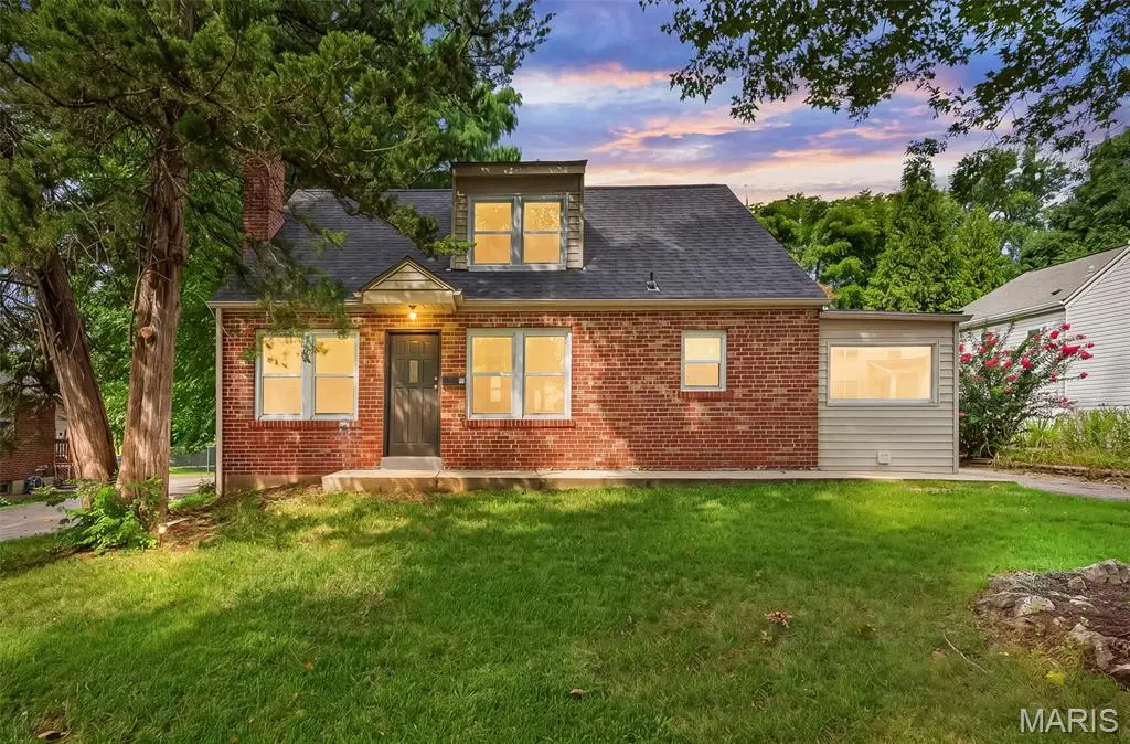 915 Tavalon Avenue, Rock Hill, MO 63119 - #1