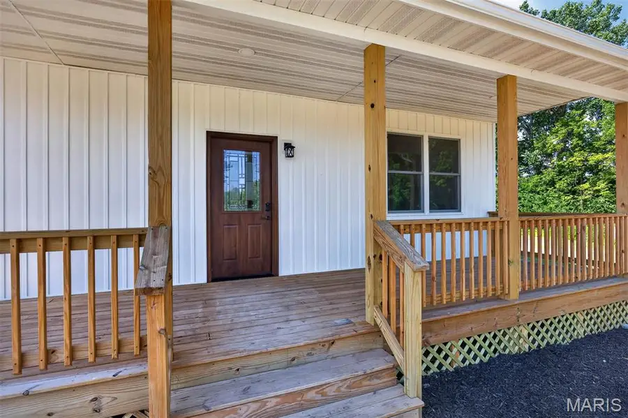 2216 N 15th Avenue, Litchfield, IL 62056 - #3