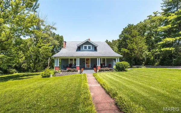 909 W Spencer Street, Cuba, MO 65453