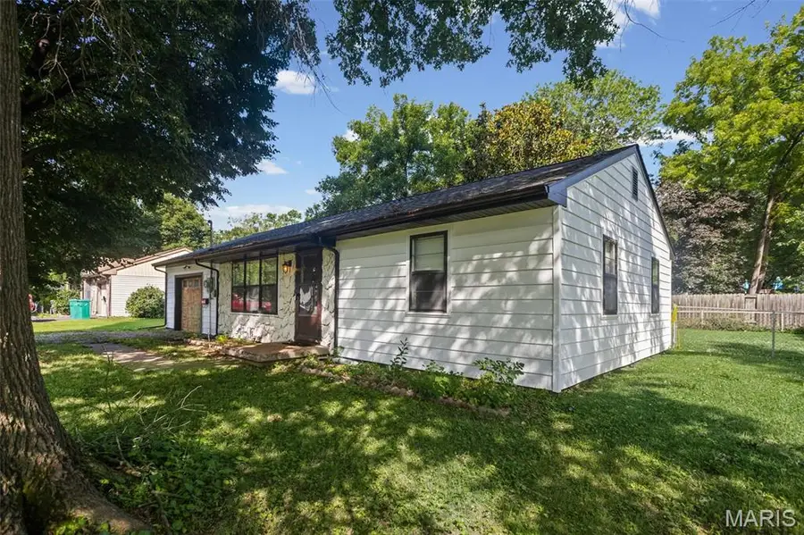 2229 E A Street, Belleville, IL 62221 - #2