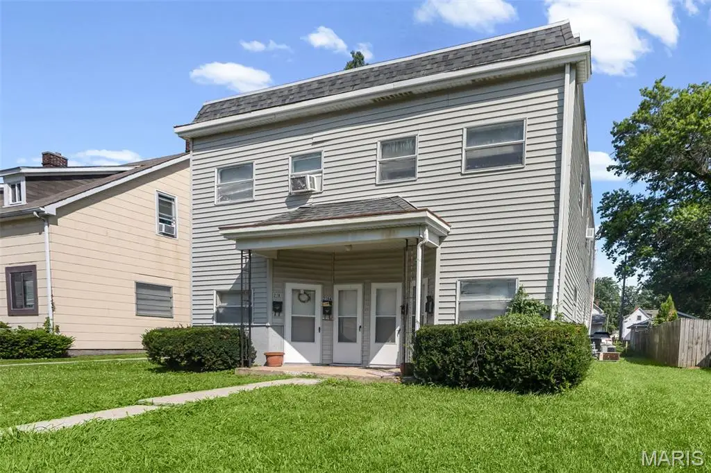 217 S 16th Street, Belleville, IL 62220 - #1