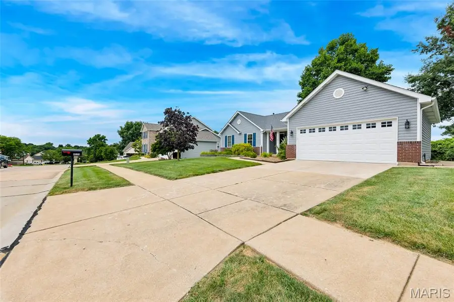 4529 Briargate Drive, Saint Charles, MO 63304 - #2