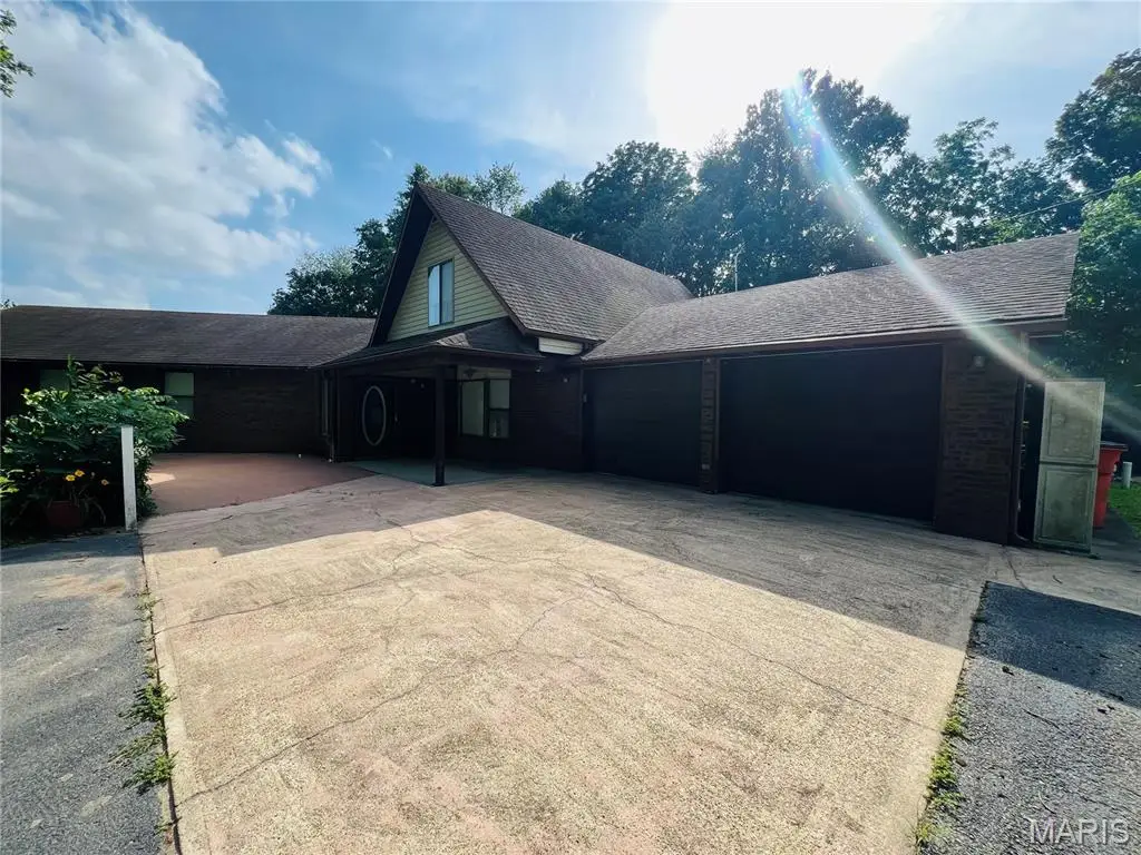 138 W Schumaker Avenue, Puxico, MO 63960 - #1