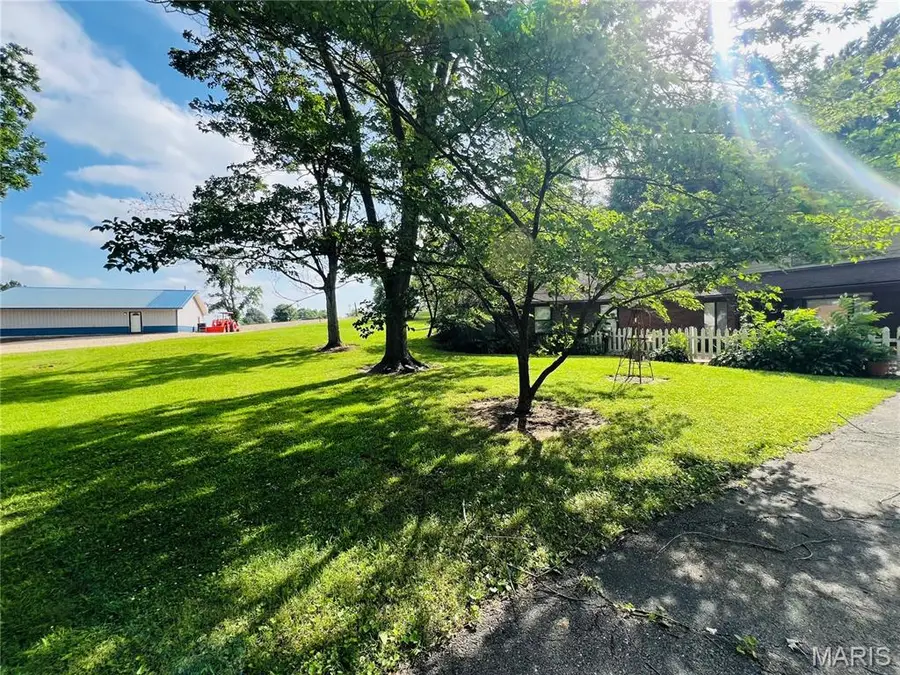 138 W Schumaker Avenue, Puxico, MO 63960 - #3