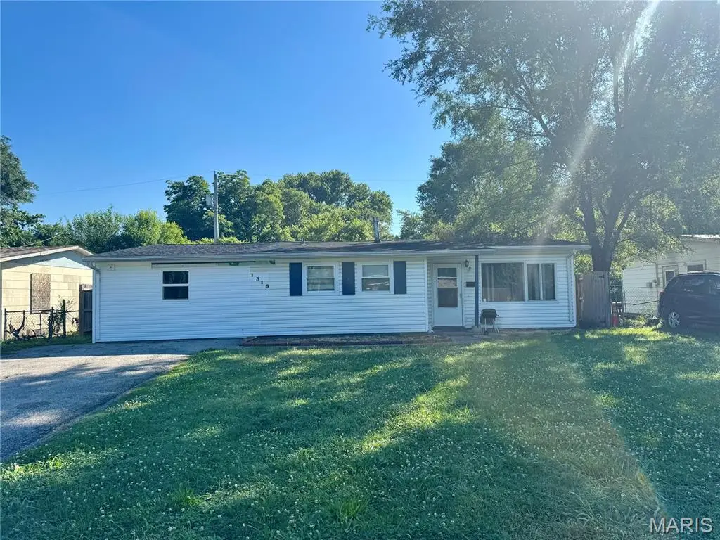 1315 Saint Stephens Drive, Cahokia, IL 62206 - #1