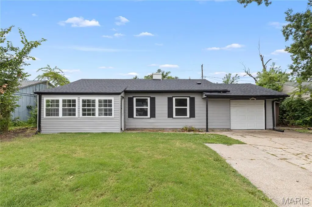 10 Belmont Drive, Saint Peters, MO 63376 - #1