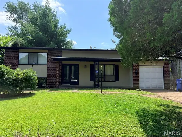 2350 Palm Drive, Florissant, MO 63031