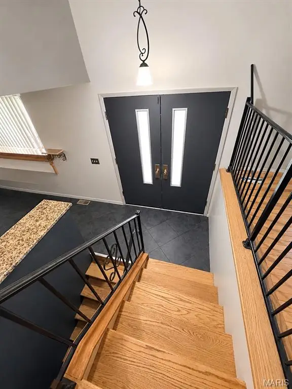2350 Palm Drive, Florissant, MO 63031 - #2