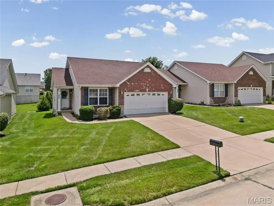 226 Stone Run Boulevard, Wentzville, MO 63385 - #2
