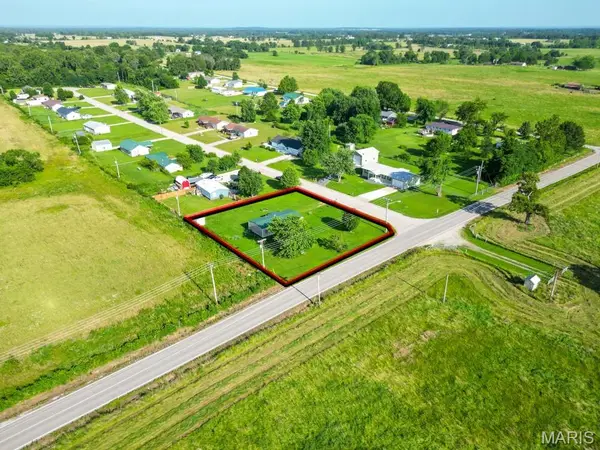 20015 Ostrich Lane, Lebanon, MO 65536