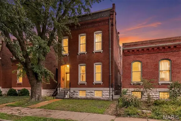 2715 Shenandoah Avenue, St Louis, MO 63104